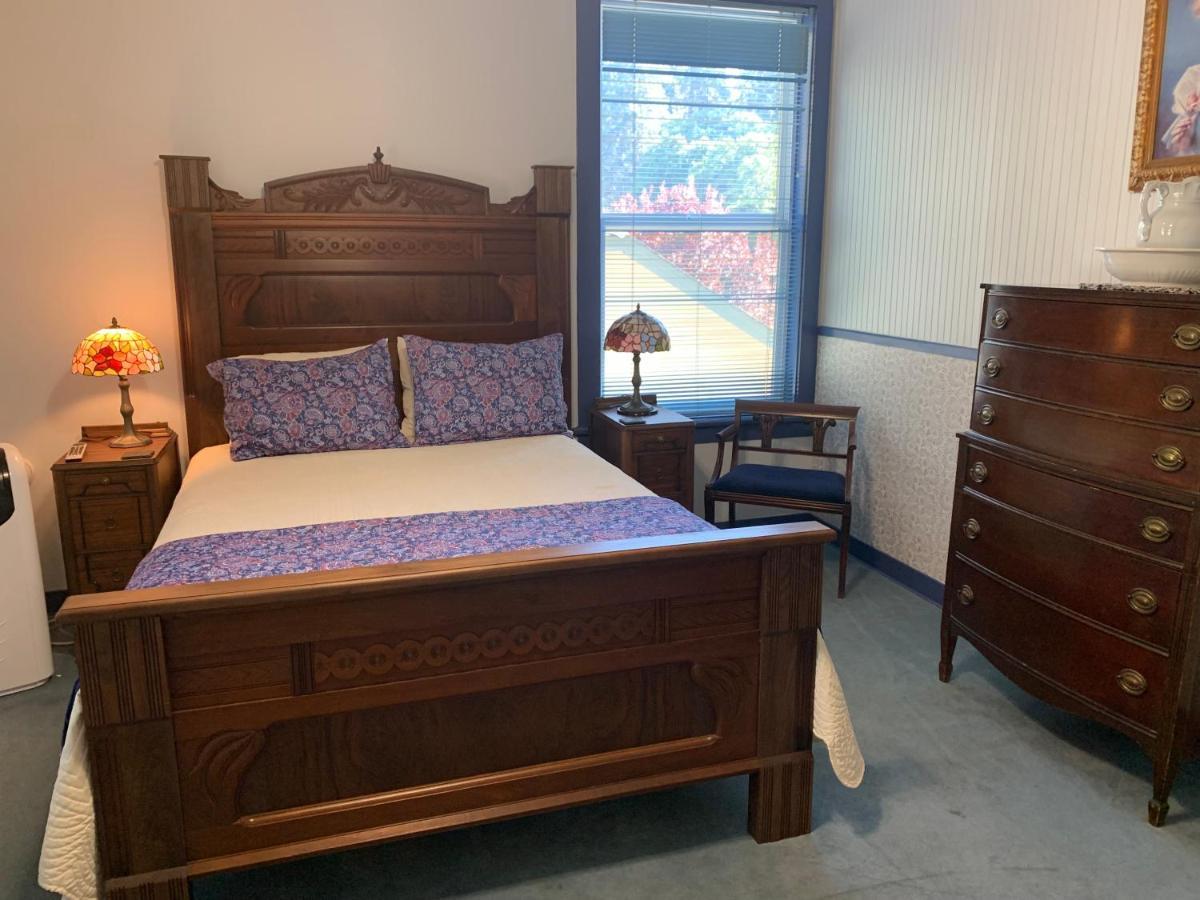 Mount Shasta Ranch Bed And Breakfast ภายนอก รูปภาพ