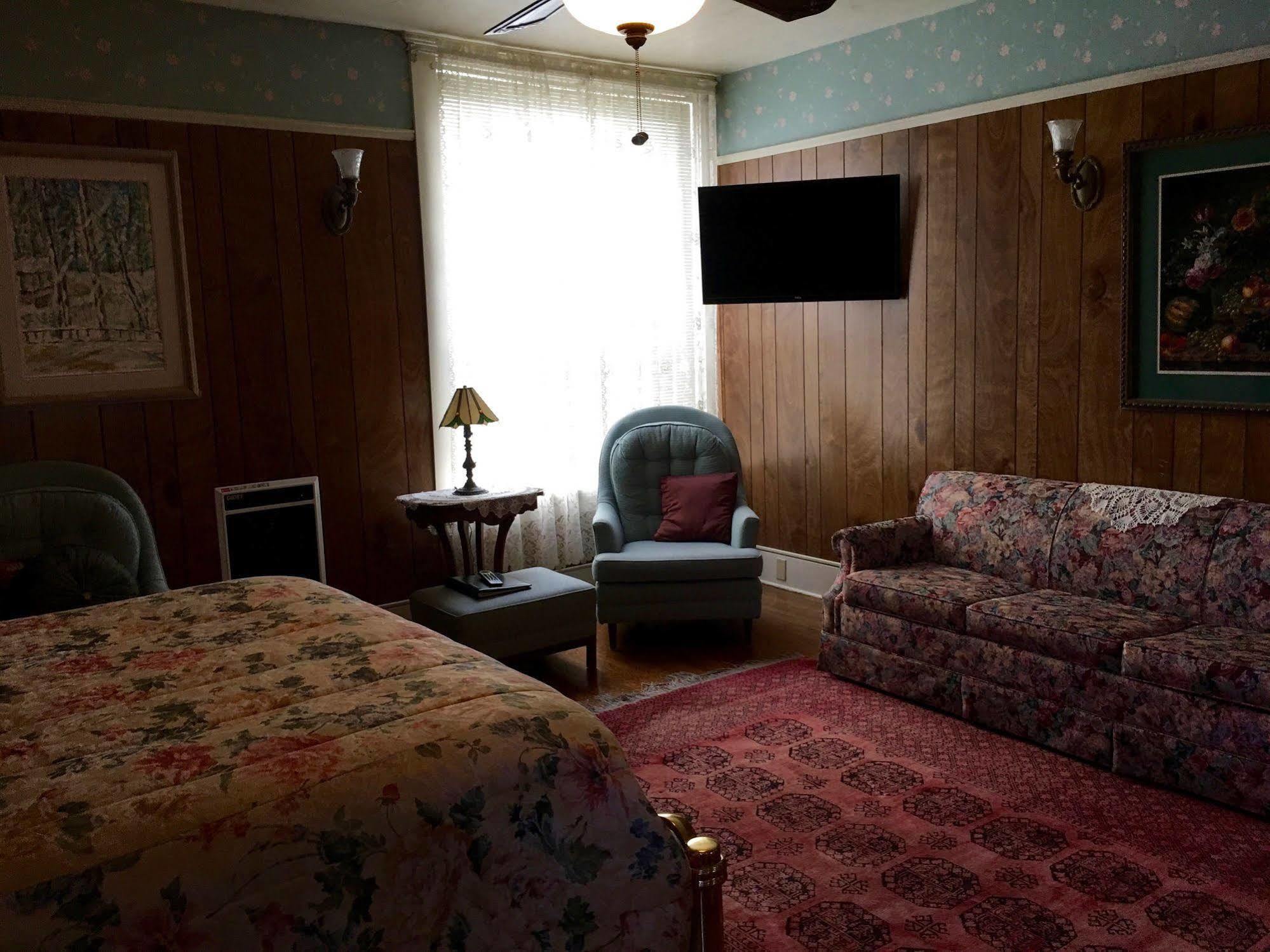 Mount Shasta Ranch Bed And Breakfast ภายนอก รูปภาพ