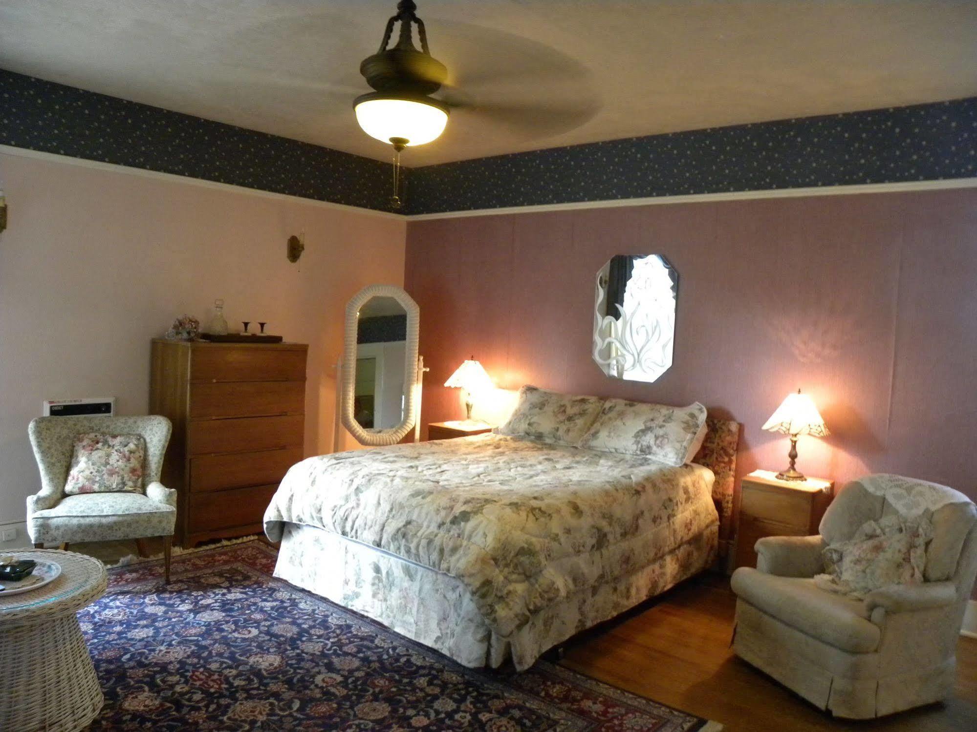 Mount Shasta Ranch Bed And Breakfast ภายนอก รูปภาพ
