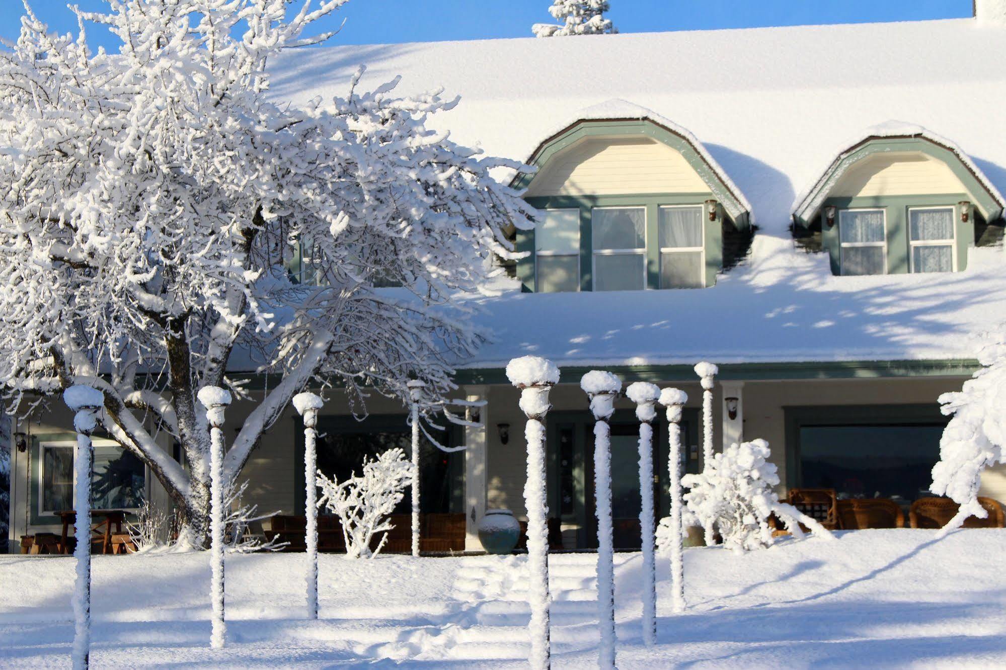Mount Shasta Ranch Bed And Breakfast ภายนอก รูปภาพ